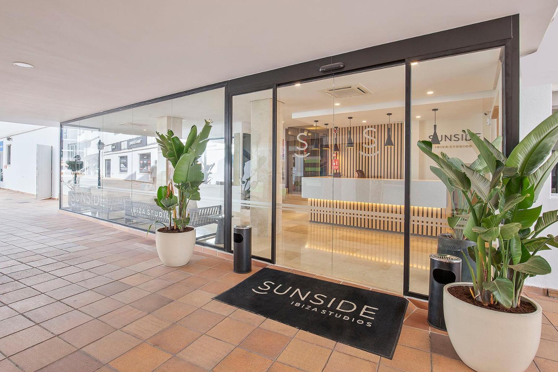 Sunside Central Park Apartamentos - Only Adults San Antonio Abad Exterior foto